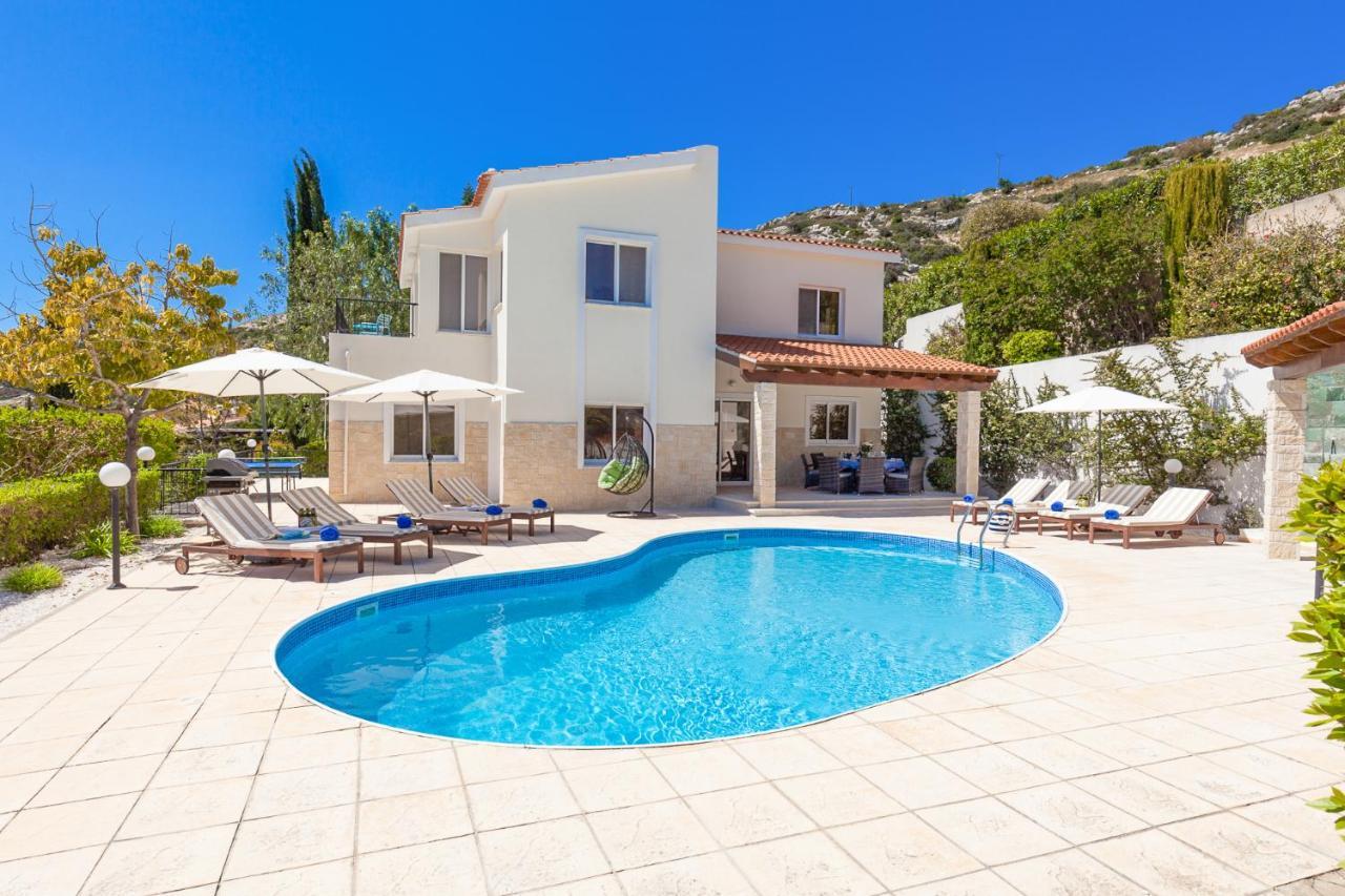Villa Atlantica Peyia Exterior foto